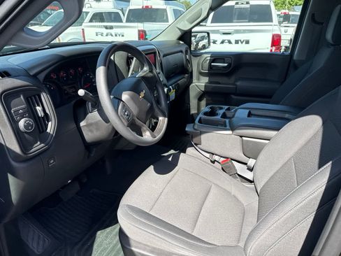 Used 2020 Chevrolet Silverado 1500 Custom w/ Custom Value Package RWD image 21