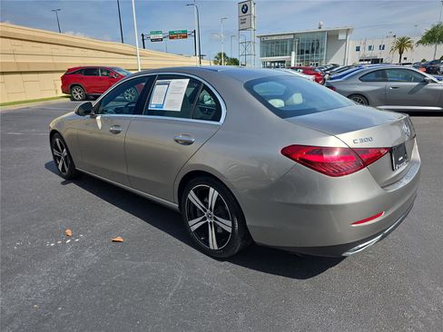 Used 2022 Mercedes-Benz C 300 Sedan image 5