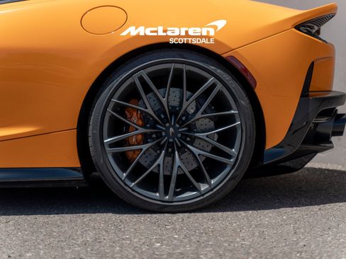 Used 2025 McLaren GTS RWD image 32
