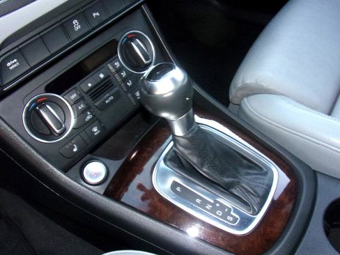 Used 2018 Audi Q3 2.0T Premium Plus w/ Premium Plus Package image 6