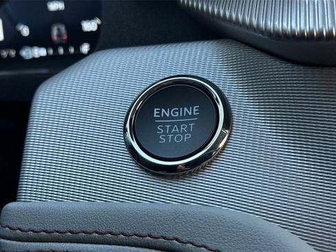 New 2026 Ford Explorer Active w/ Active Comfort Package image 20