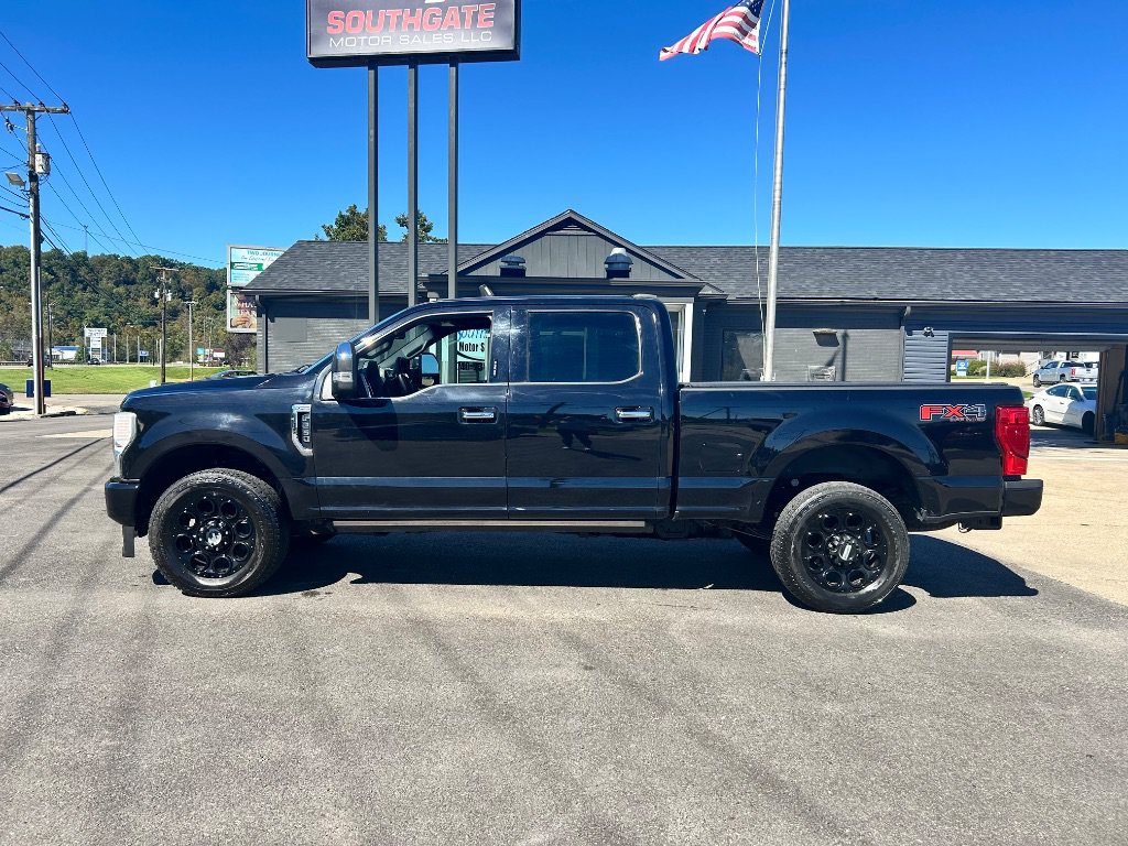 Used 2020 Ford F250 Platinum w/ FX4 Off-Road Package AWD/4WD image 6