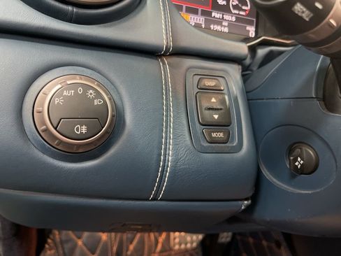 Used 2012 Ferrari California RWD image 33
