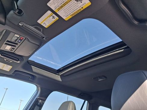 New 2026 Subaru Outback Touring XT AWD/4WD image 30