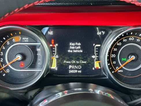 Used 2023 Jeep Wrangler Unlimited Rubicon image 27