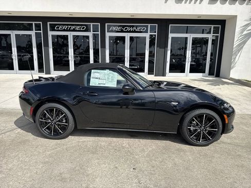 New 2026 MAZDA MX-5 Miata Grand Touring RWD image 5