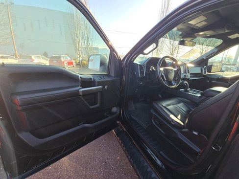 Used 2019 Ford F150 XLT w/ Equipment Group 302A Luxury image 20