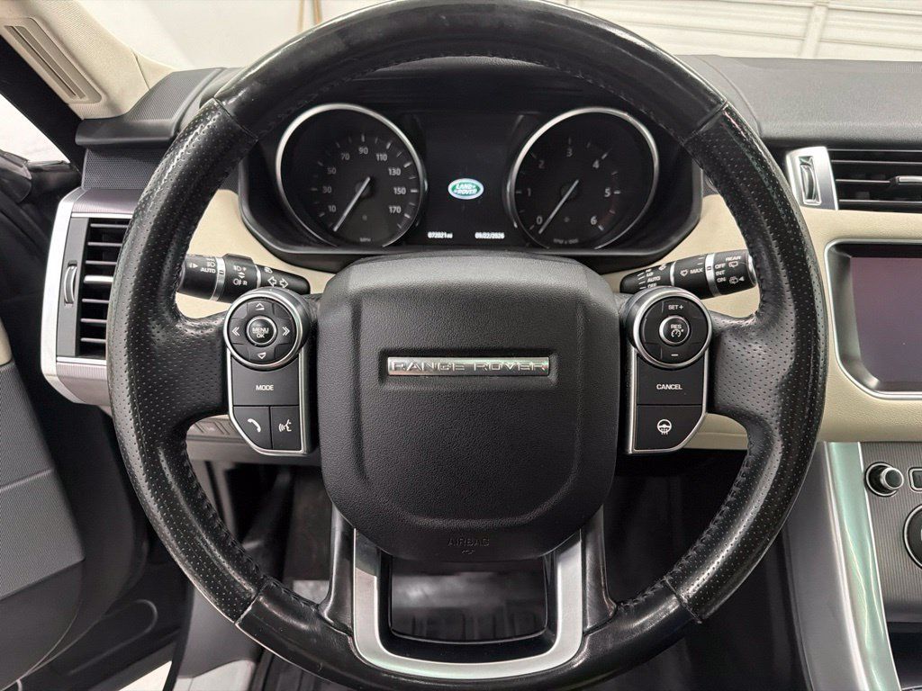 Used 2017 Land Rover Range Rover Sport HSE AWD/4WD image 16