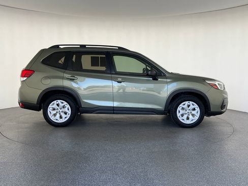 Used 2019 Subaru Forester w/ Alloy Wheel Package AWD/4WD image 2