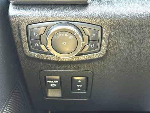 Used 2020 Ford F150 XLT w/ Equipment Group 302A Luxury AWD/4WD image 17
