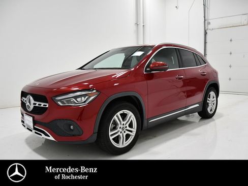 Used 2021 Mercedes-Benz GLA 250 w/ Premium Package image 1