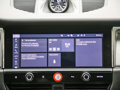 Certified 2026 Porsche Macan AWD/4WD image 51