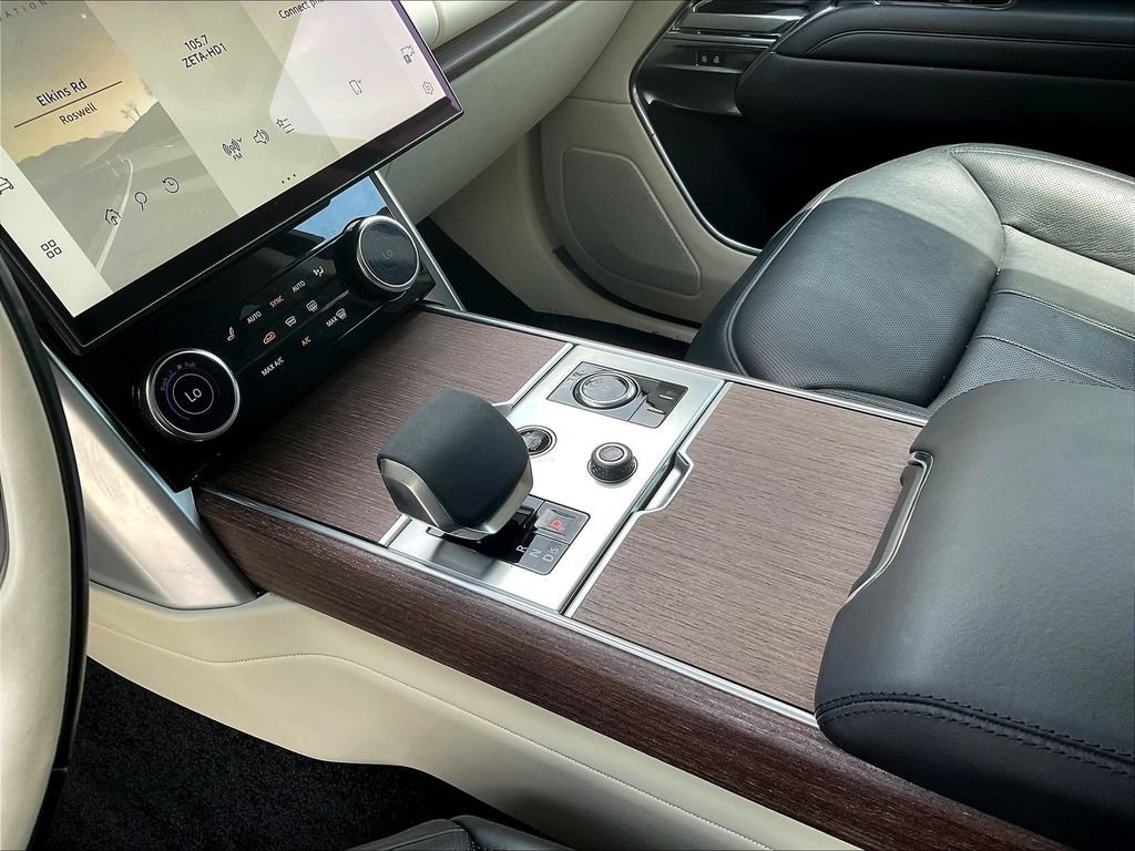 Used 2023 Land Rover Range Rover SE AWD/4WD image 18