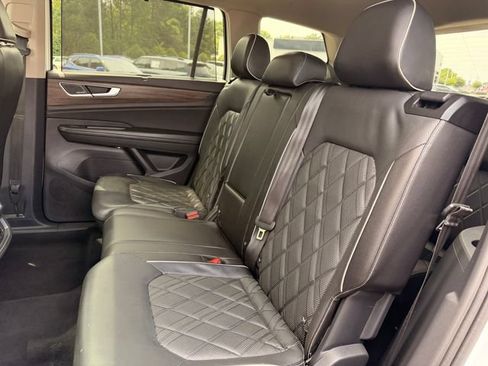 Used 2024 Volkswagen Atlas SEL Premium R-Line AWD/4WD image 23