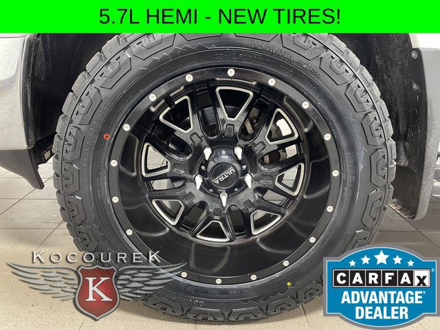 Used 2019 RAM 1500 Classic SLT AWD/4WD image 7