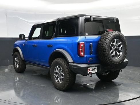 Used 2025 Ford Bronco Badlands AWD/4WD image 11