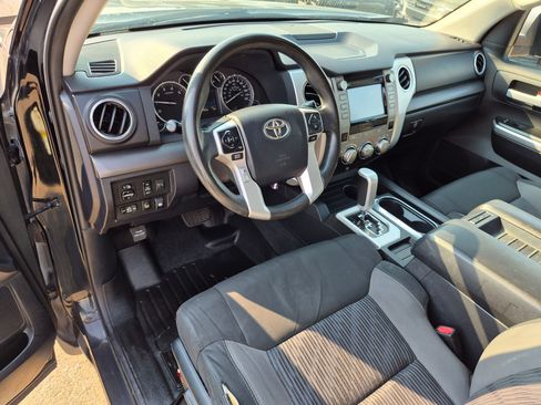 Used 2017 Toyota Tundra SR5 w/ TRD Off Road Package AWD/4WD image 12
