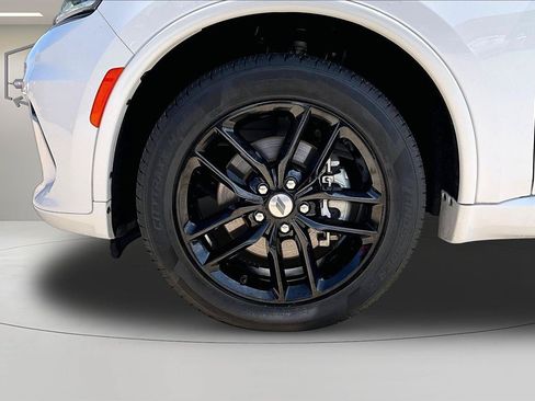 Used 2024 Dodge Durango GT AWD/4WD image 36