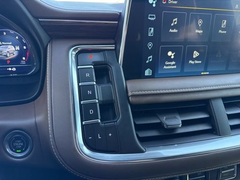 Used 2024 Chevrolet Suburban High Country w/ Max Trailering Package AWD/4WD image 29