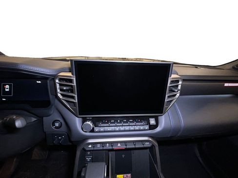 New 2026 Toyota Tundra Platinum AWD/4WD image 11