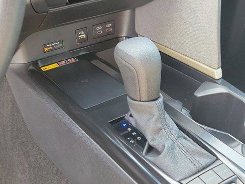 Certified 2025 Toyota Camry LE FWD image 28