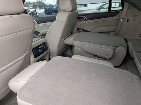 Used 2017 GMC Yukon Denali w/ Open Road Package image 11