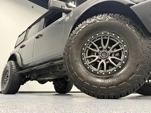 Used 2023 Ford Bronco Big Bend AWD/4WD image 3