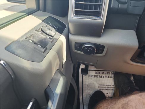 Used 2019 Ford F250 XLT image 31