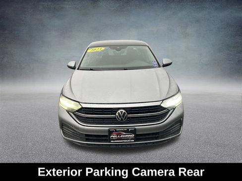 Used 2023 Volkswagen Jetta SE FWD image 10