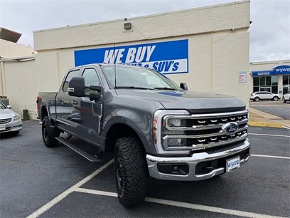 New 2025 Ford F250 Lariat w/ Lariat Ultimate Package