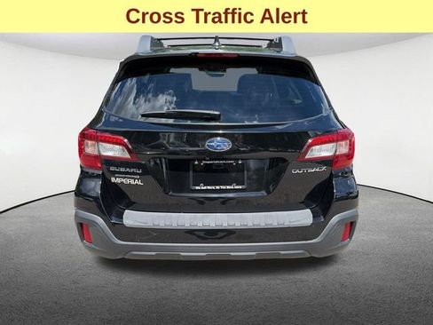 Used 2019 Subaru Outback 2.5i Premium AWD/4WD image 9