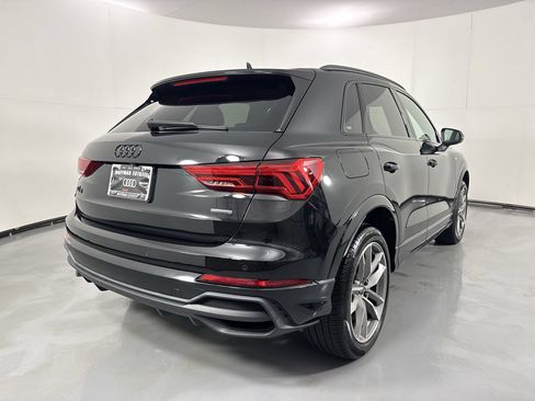 Used 2023 Audi Q3 2.0T Premium Plus w/ Premium Plus Package AWD/4WD image 37