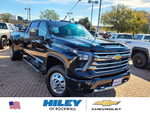 New 2026 Chevrolet Silverado 3500 High Country w/ Technology Package image 1