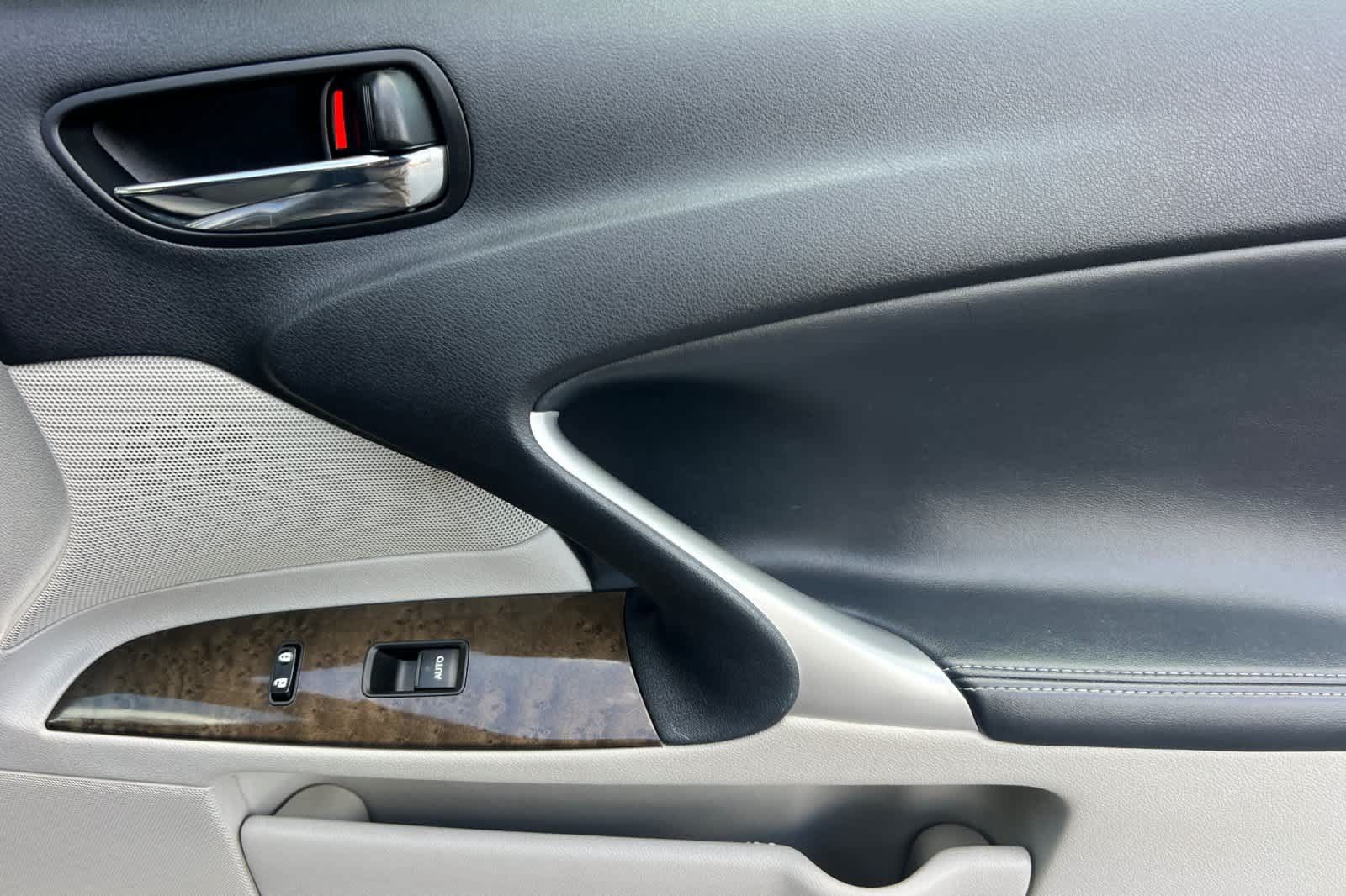 Used 2012 Lexus IS 250 w/ Premium Pkg Value Edition RWD image 18
