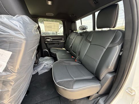 New 2026 RAM 2500 Laramie w/ Night Edition AWD/4WD image 16