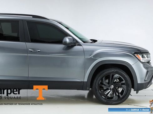 Used 2023 Volkswagen Atlas SE w/ Black Wheel Package FWD image 51