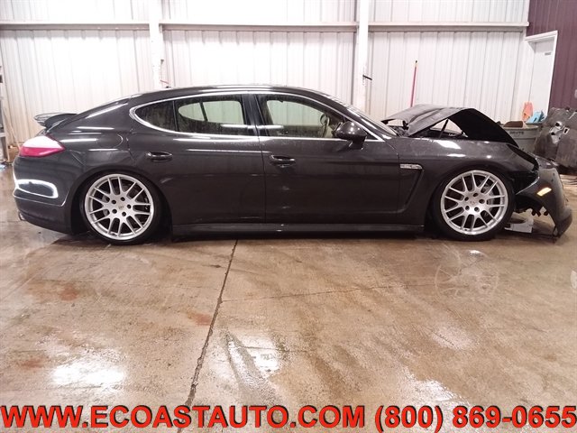 Used 2010 Porsche Panamera 4S AWD/4WD image 3