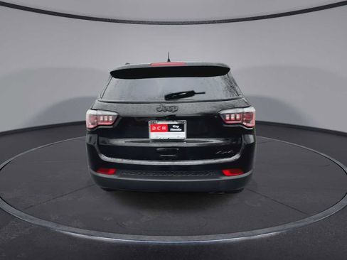 Used 2019 Jeep Compass Altitude image 14