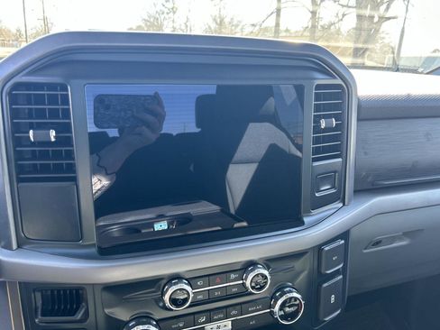 New 2025 Ford F150 XLT w/ Equipment Group 301A Standard image 15