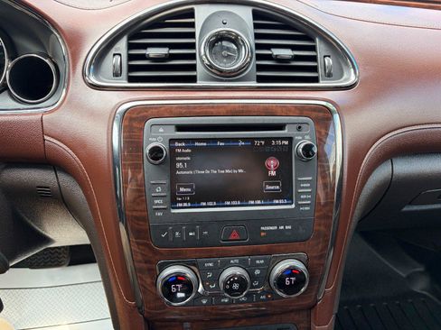 Used 2014 Buick Enclave Leather AWD/4WD image 12