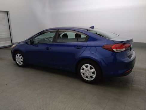 Used 2018 Kia Forte LX w/ LX Rear Camera Package FWD image 3