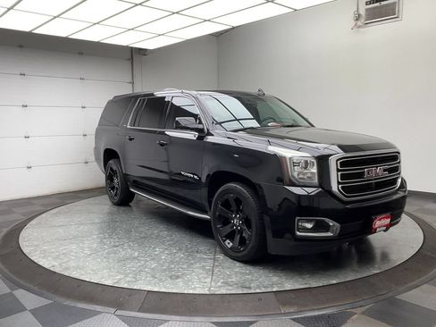 Used 2016 GMC Yukon XL SLT AWD/4WD image 38