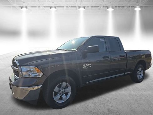 Used 2024 RAM 1500 Classic SLT image 4