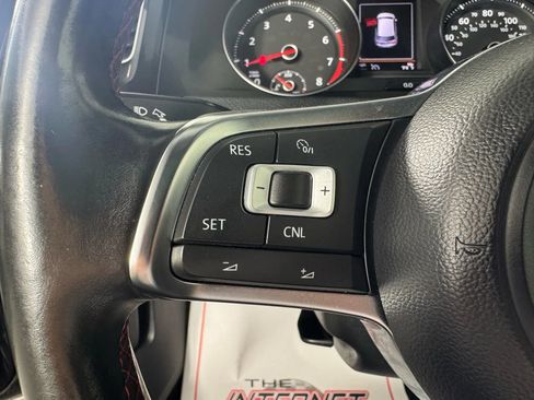 Used 2015 Volkswagen GTI SE w/ Lighting Package (SEL) image 15