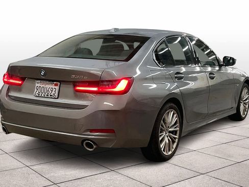 Used 2023 BMW 330e image 15