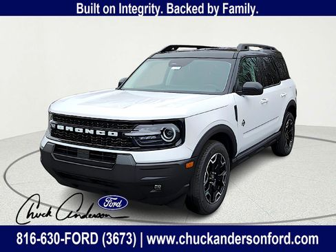 New 2025 Ford Bronco Sport Outer Banks image 1