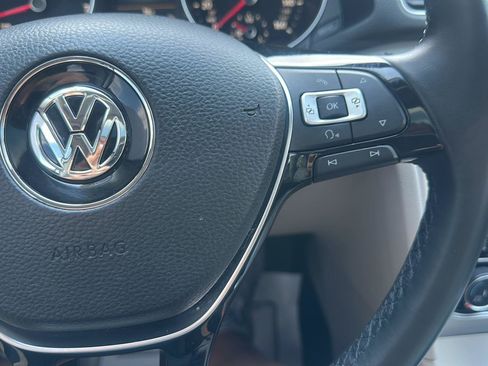 Used 2019 Volkswagen Passat 2.0T Wolfsburg w/ Wheels & Sunroof Package FWD image 24