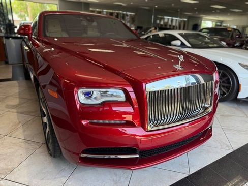 Used 2019 Rolls-Royce Wraith image 41