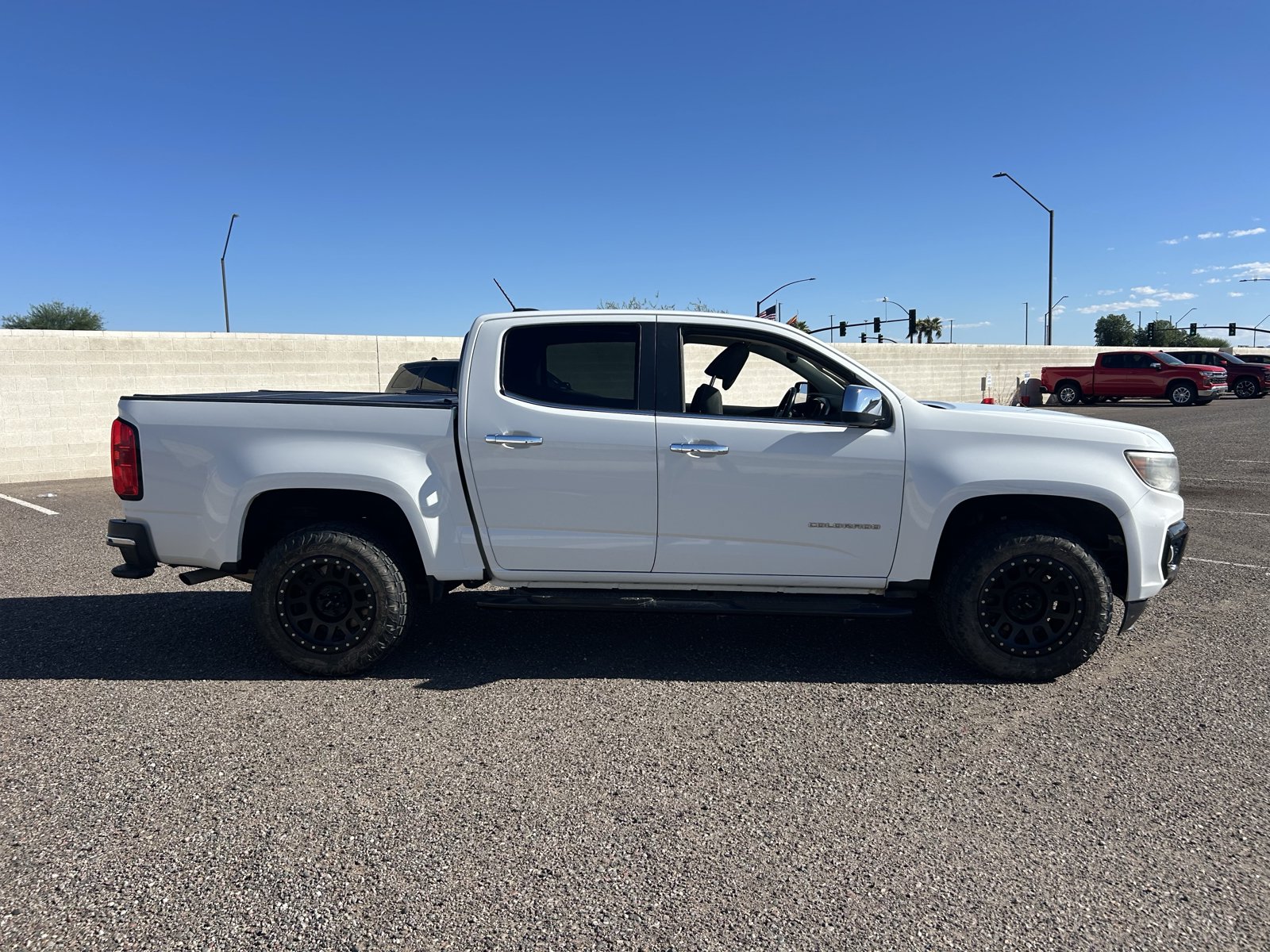 Used 2021 Chevrolet Colorado LT w/ Safety Package RWD image 6