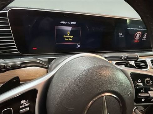 Used 2020 Mercedes-Benz GLS 450 4MATIC image 10